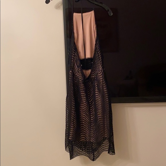 Dress - Picture 2 of 7